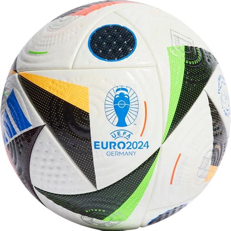 adidas bal feyenoord|De beste voetbal ballen voor jou .